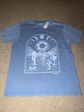 Ariat Women’s Desert Graphic Tee - Blue